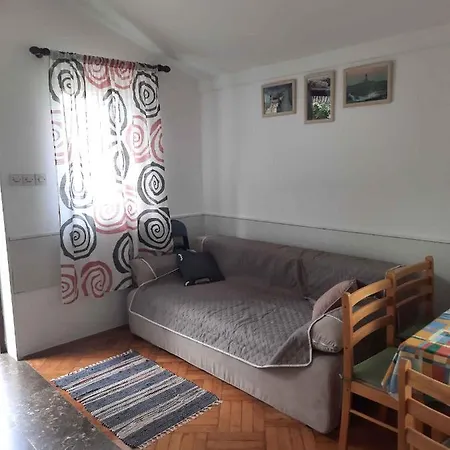 In Pula/istrien 10835 Vintijan