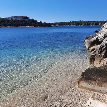 In Pula/istrien 10835