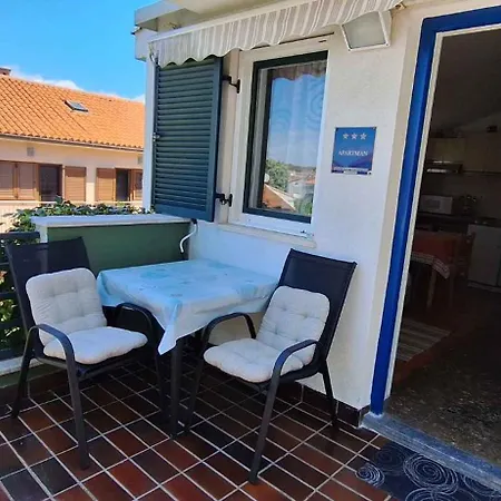 Apartamento In Pula/istrien 10835 *